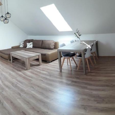 Apartman Za-Ka 1 Ubytovani Litovel Cervenka Eksteriør bilde